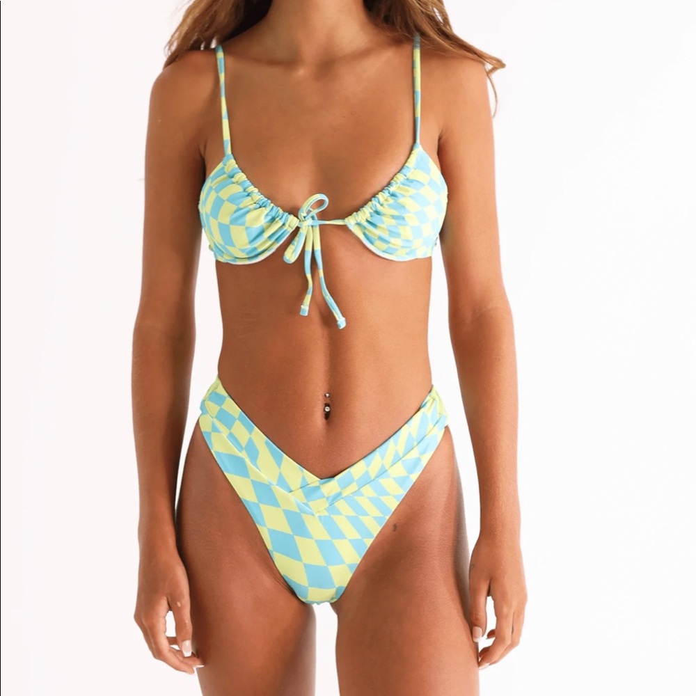 Aurelle Riza Sunrise Balconette Top & Bottom Set